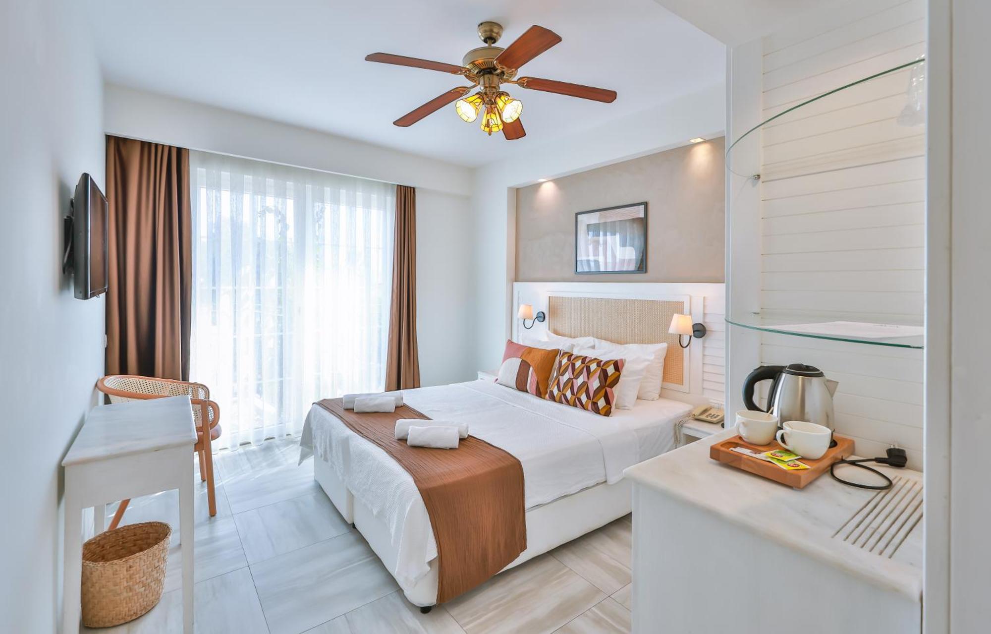 Livia Hotel Каш Экстерьер фото